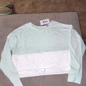 Crop workout tee, fits like an XL